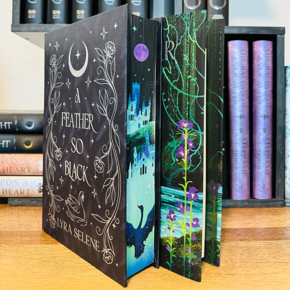 Fairyloot Exclusive Signed Edition A Feather So Black by Lyra Selene - Picture 1 of 11